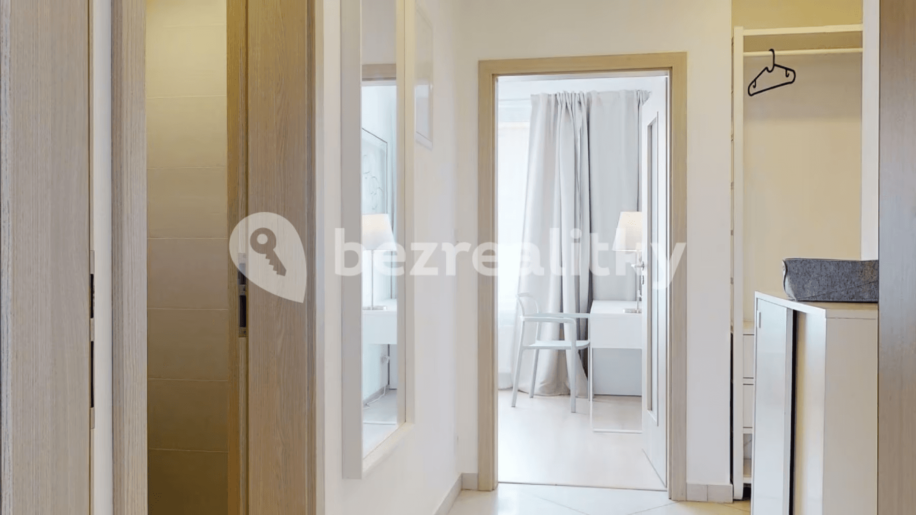 Predaj bytu 2-izbový 53 m², Petrohradská, Praha, Praha