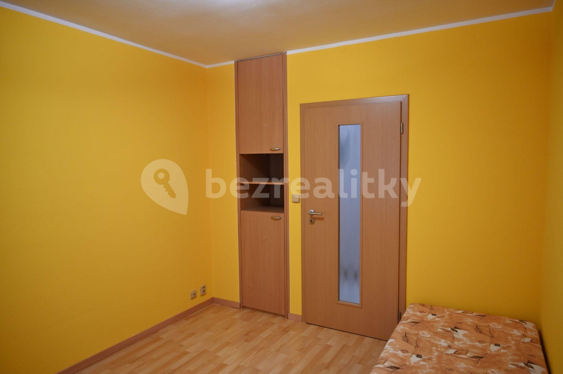 Prenájom bytu 3-izbový 68 m², Přímětická, Praha, Praha