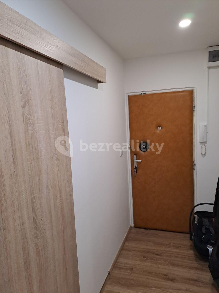 Prenájom bytu 2-izbový 41 m², Na Strži, Praha, Praha