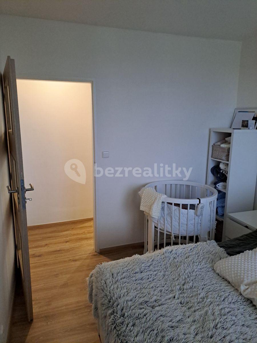 Prenájom bytu 2-izbový 41 m², Na Strži, Praha, Praha