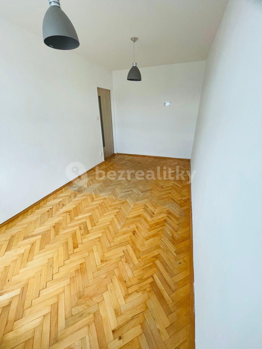 Prenájom bytu 3-izbový 59 m², Hlavní, Praha, Praha