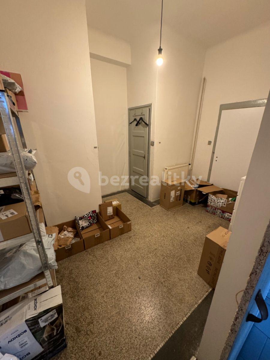 Prenájom nebytového priestoru 94 m², Osadní, Praha, Praha