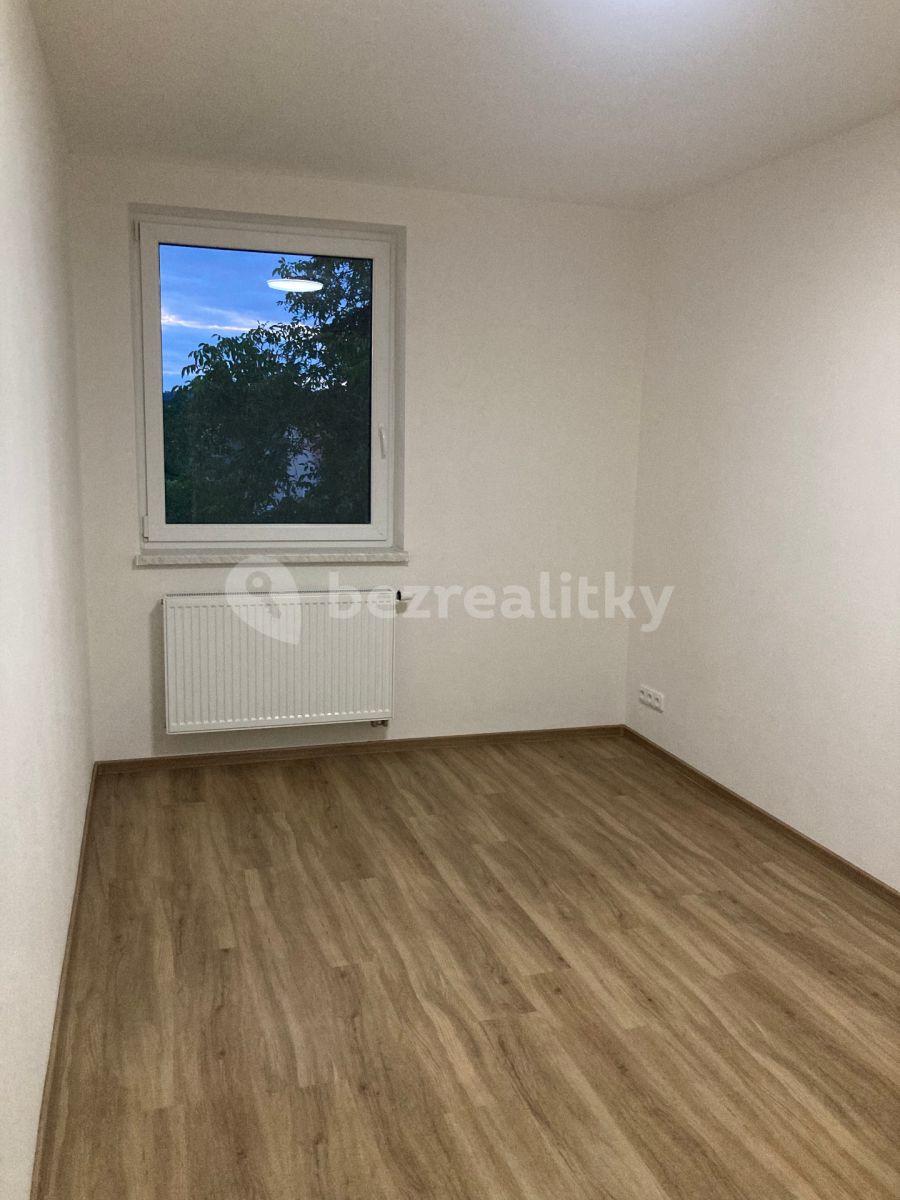 Prenájom bytu 3-izbový 74 m², Svésedlická, Velká Bystřice, Olomoucký kraj