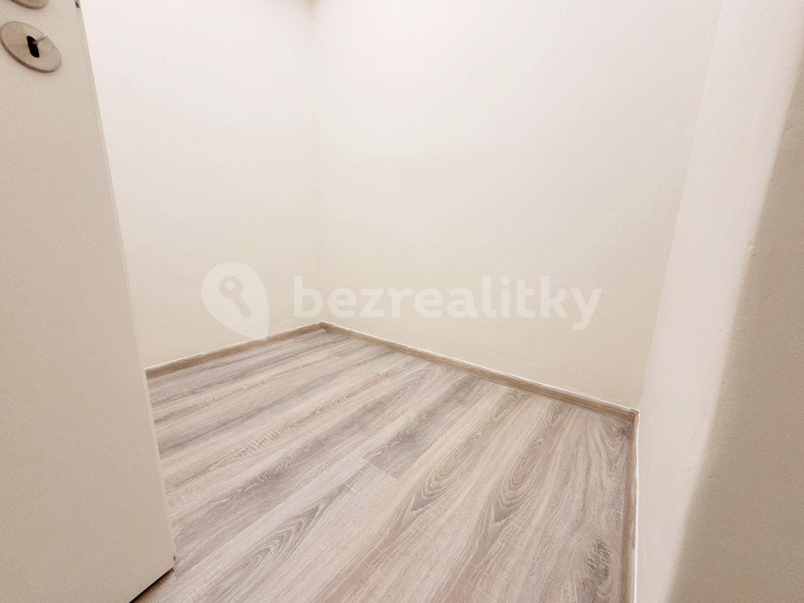 Prenájom bytu 3-izbový 69 m², Okružní, Havířov, Moravskoslezský kraj