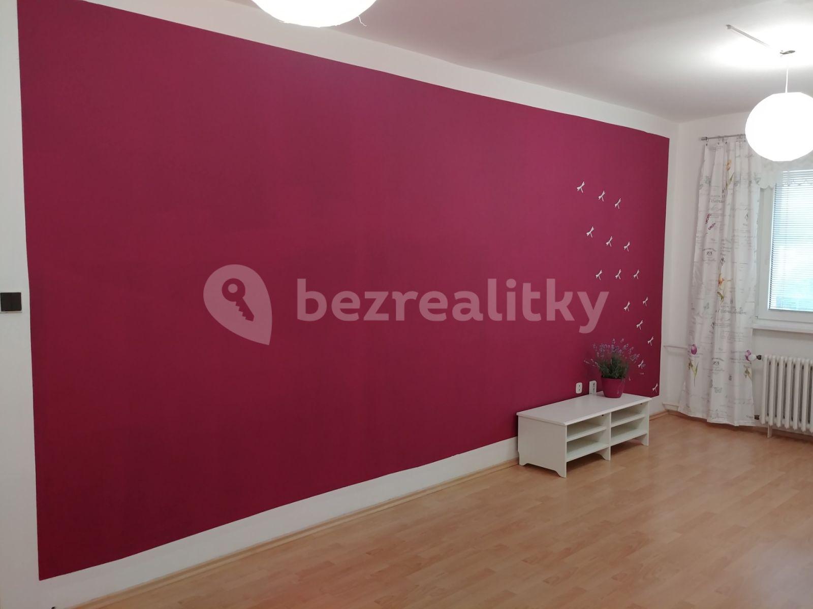 Prenájom bytu 2-izbový 55 m², Přistoupimská, Praha, Praha