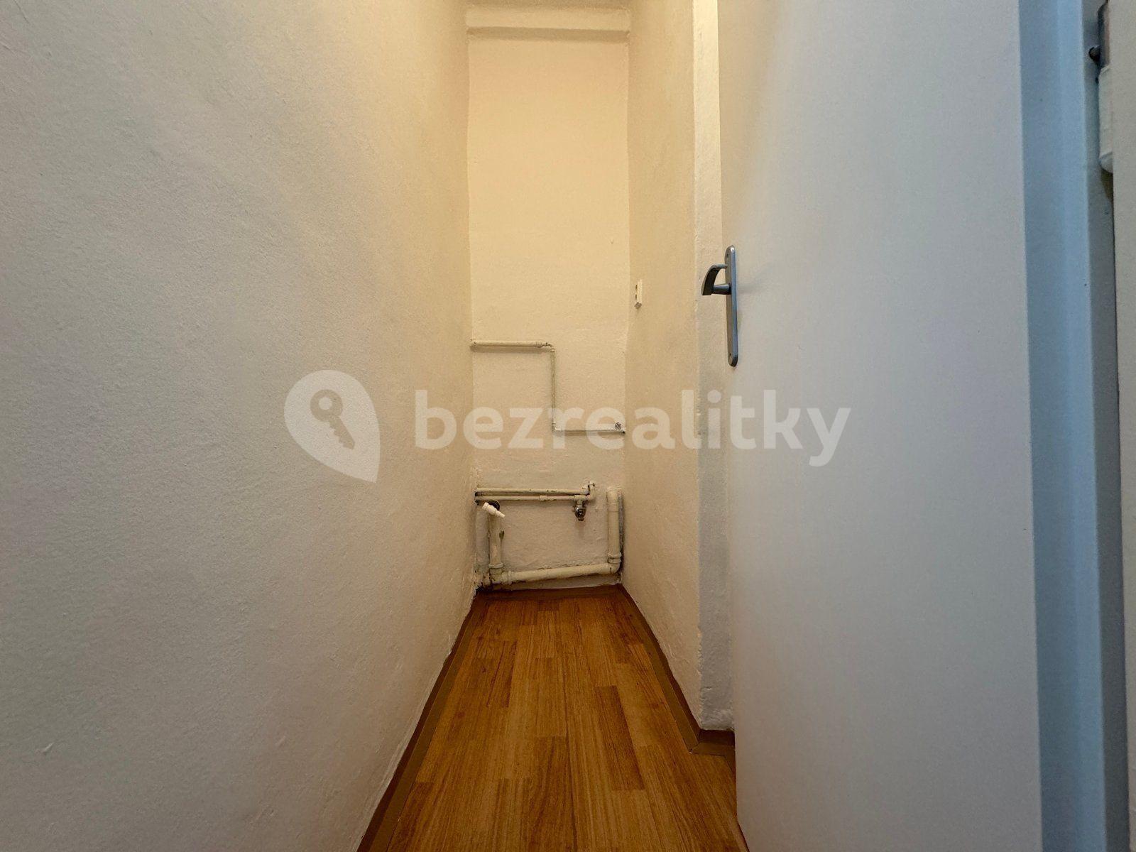 Prenájom bytu 2-izbový 64 m², Cihelní, Karviná, Moravskoslezský kraj