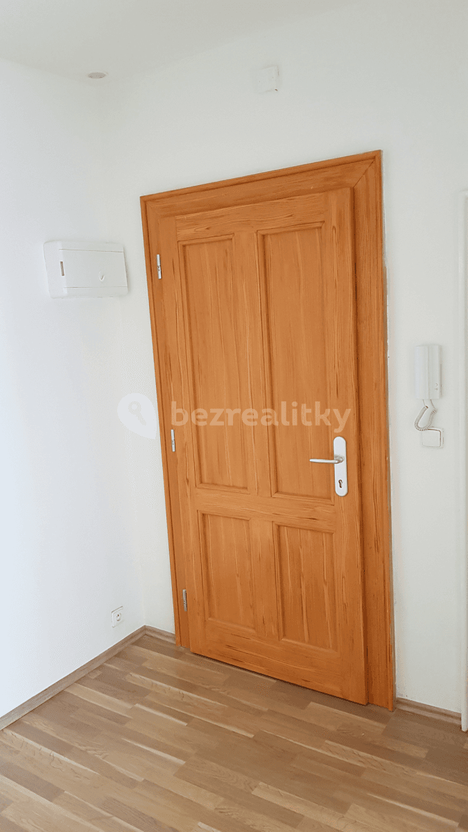 Predaj bytu 2-izbový 44 m², Žerotínova, Praha, Praha