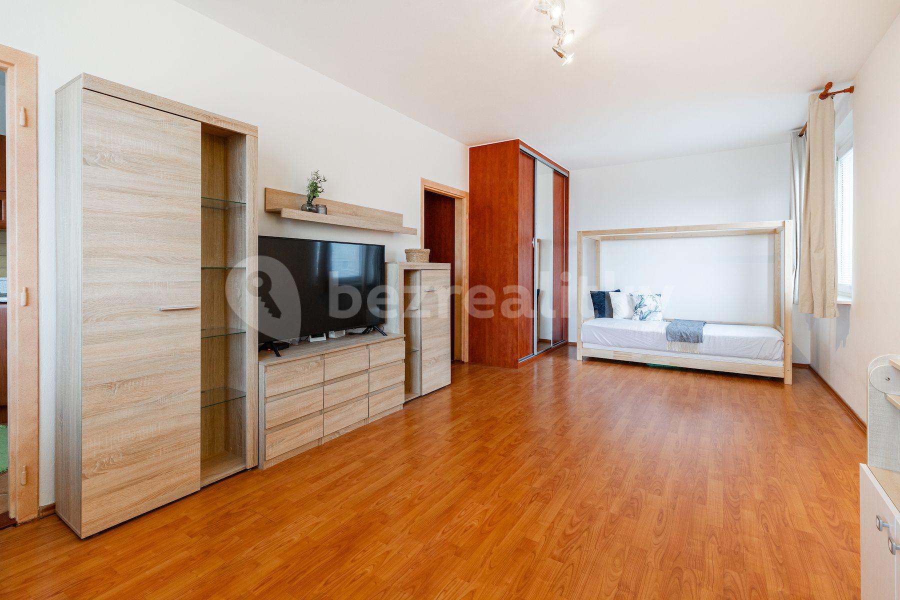 Predaj bytu 1-izbový 39 m², Lešenská, Praha, Praha