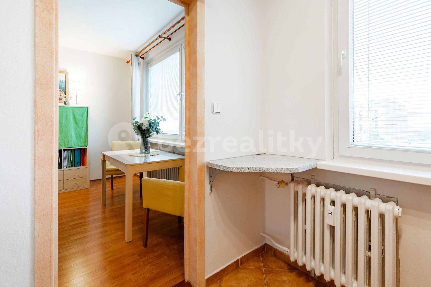 Predaj bytu 1-izbový 39 m², Lešenská, Praha, Praha