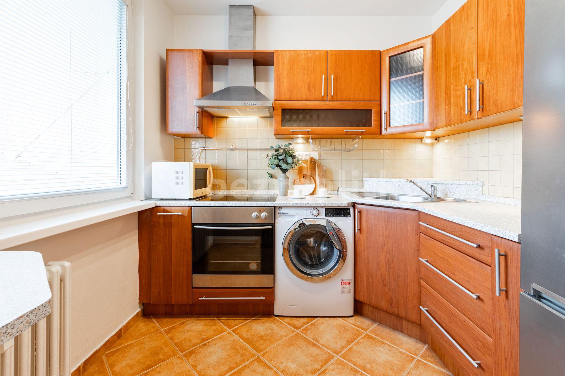 Predaj bytu 1-izbový 39 m², Lešenská, Praha, Praha