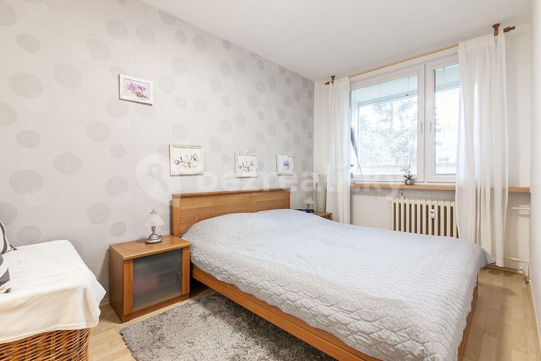 Predaj bytu 3-izbový 70 m², Krosenská, Praha, Praha