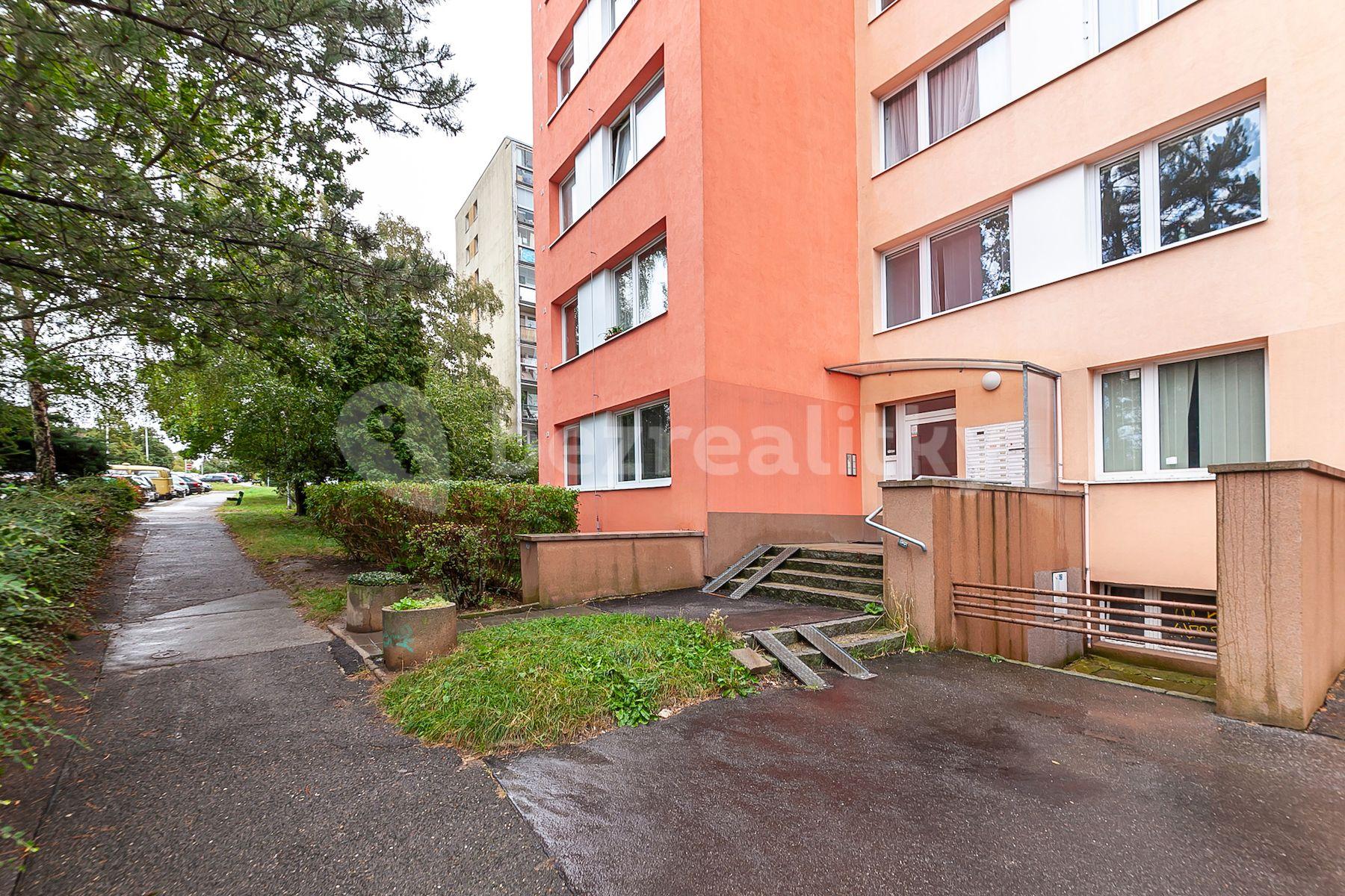 Predaj bytu 3-izbový 70 m², Krosenská, Praha, Praha