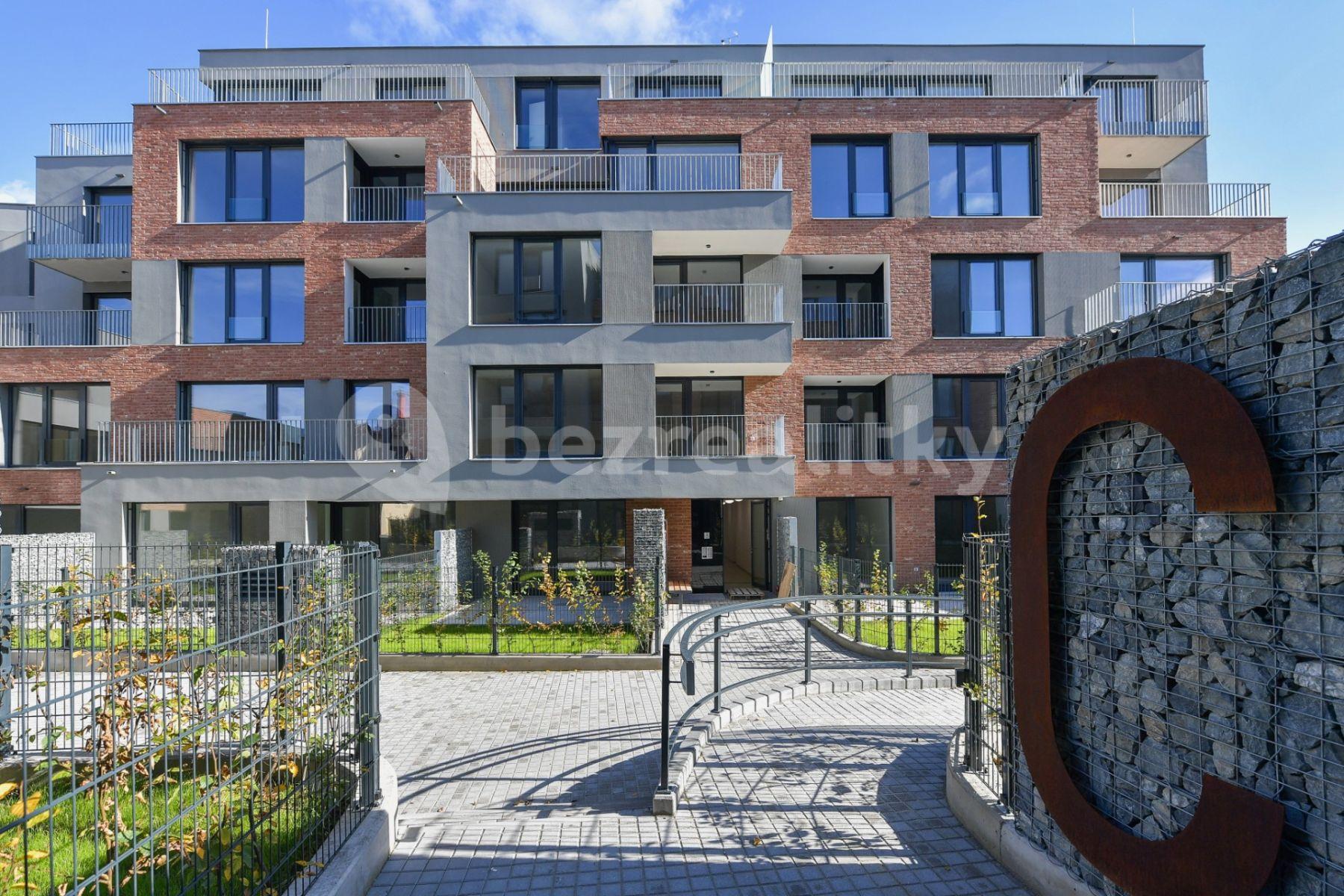 Prenájom bytu 2-izbový 59 m², Michelská, Praha, Praha