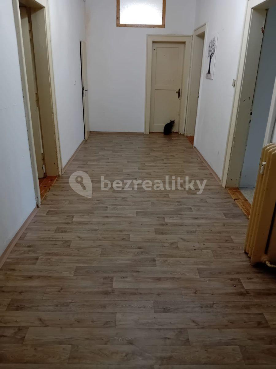 Prenájom bytu 4-izbový 115 m², U Nádraží, Bechyně, Jihočeský kraj