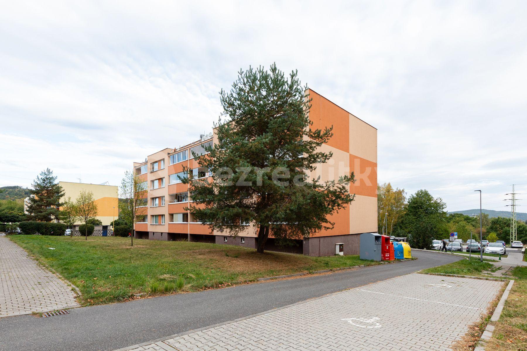 Predaj bytu 4-izbový 86 m², Zborovská, Jince, Středočeský kraj