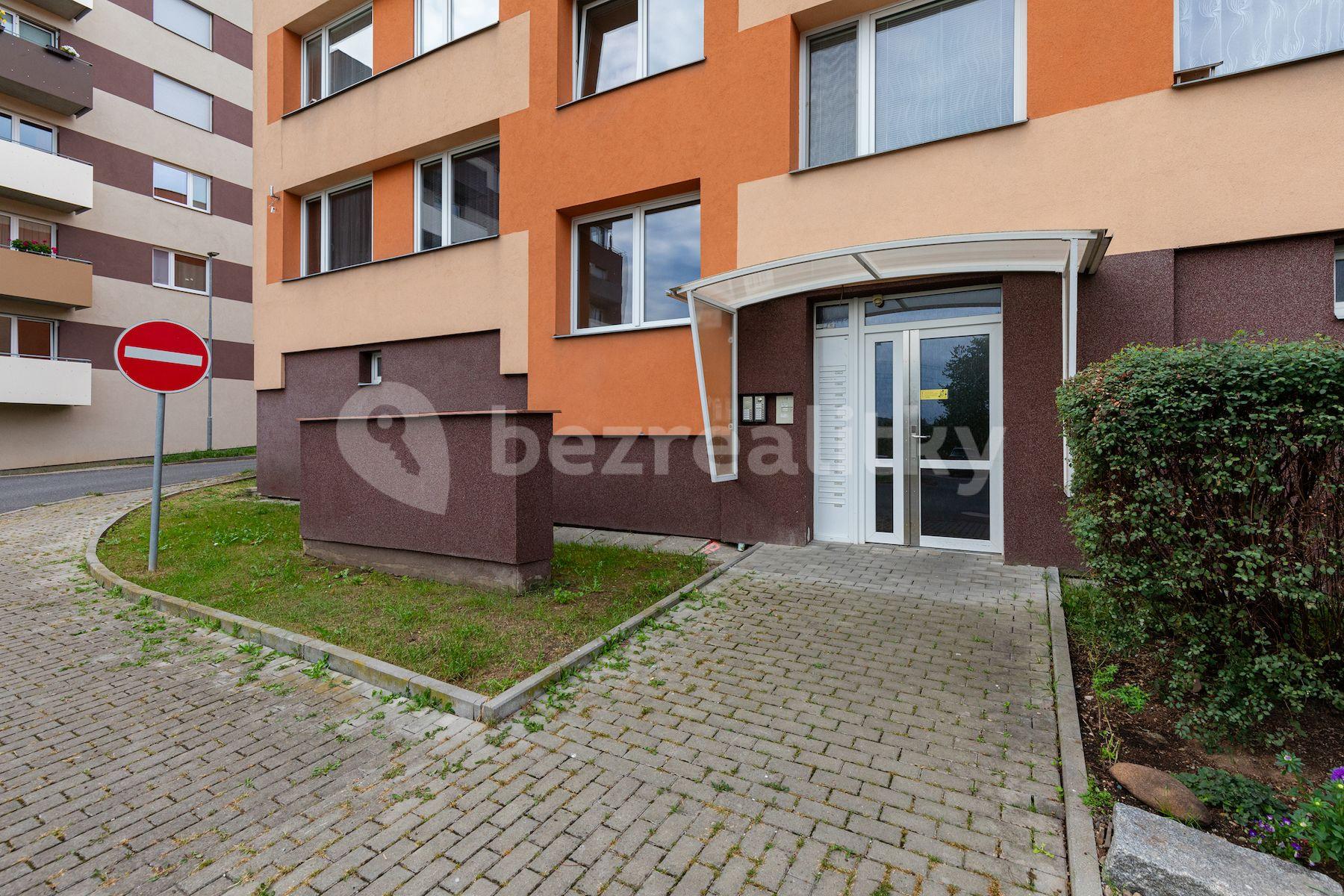 Predaj bytu 4-izbový 86 m², Zborovská, Jince, Středočeský kraj