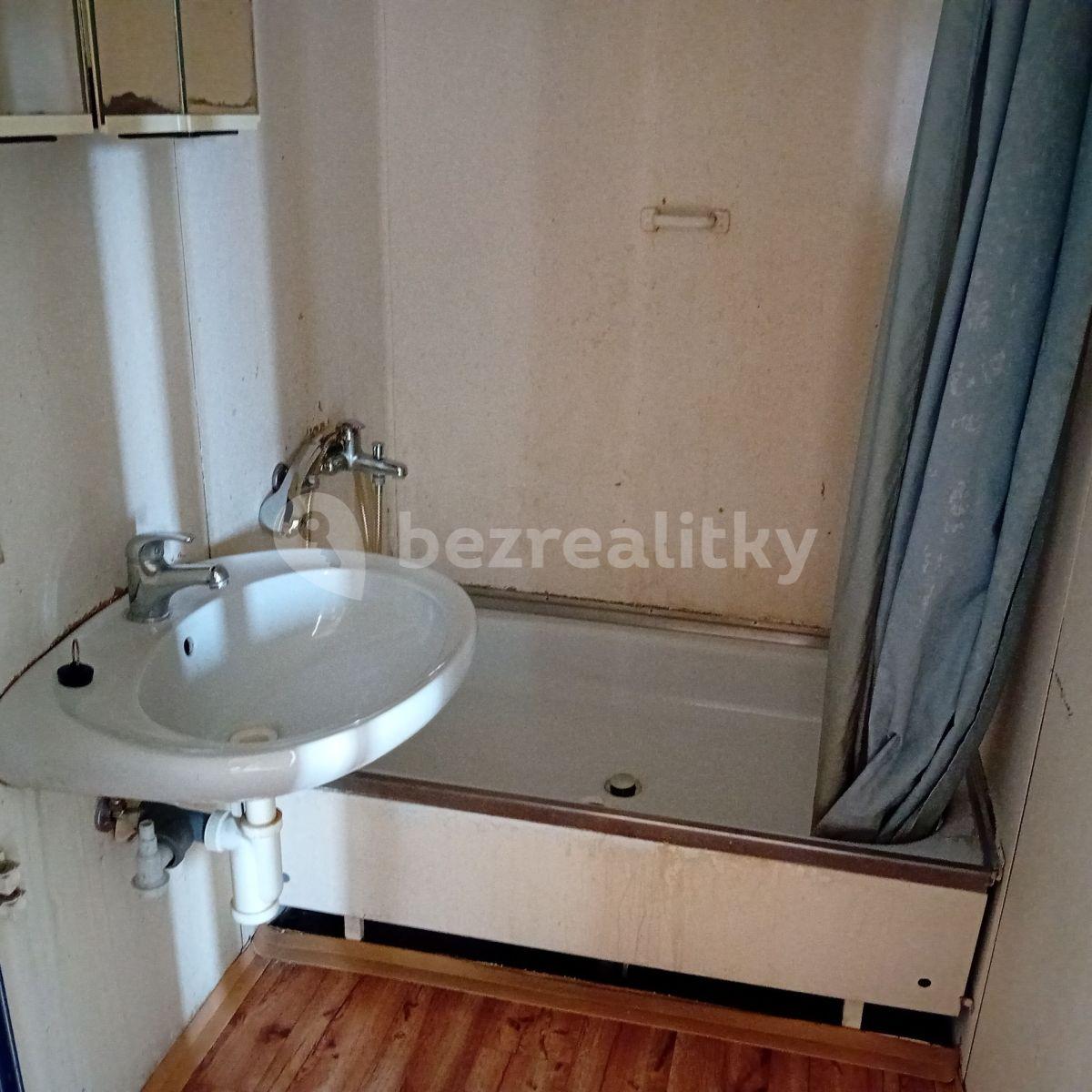 Prenájom nebytového priestoru 104 m², Sabinova, Praha, Praha