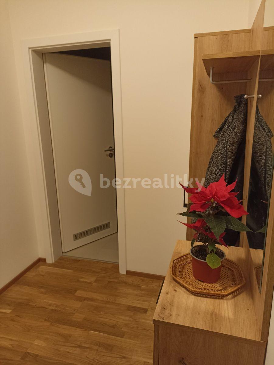 Prenájom bytu 2-izbový 70 m², Oktábcových, Praha, Praha