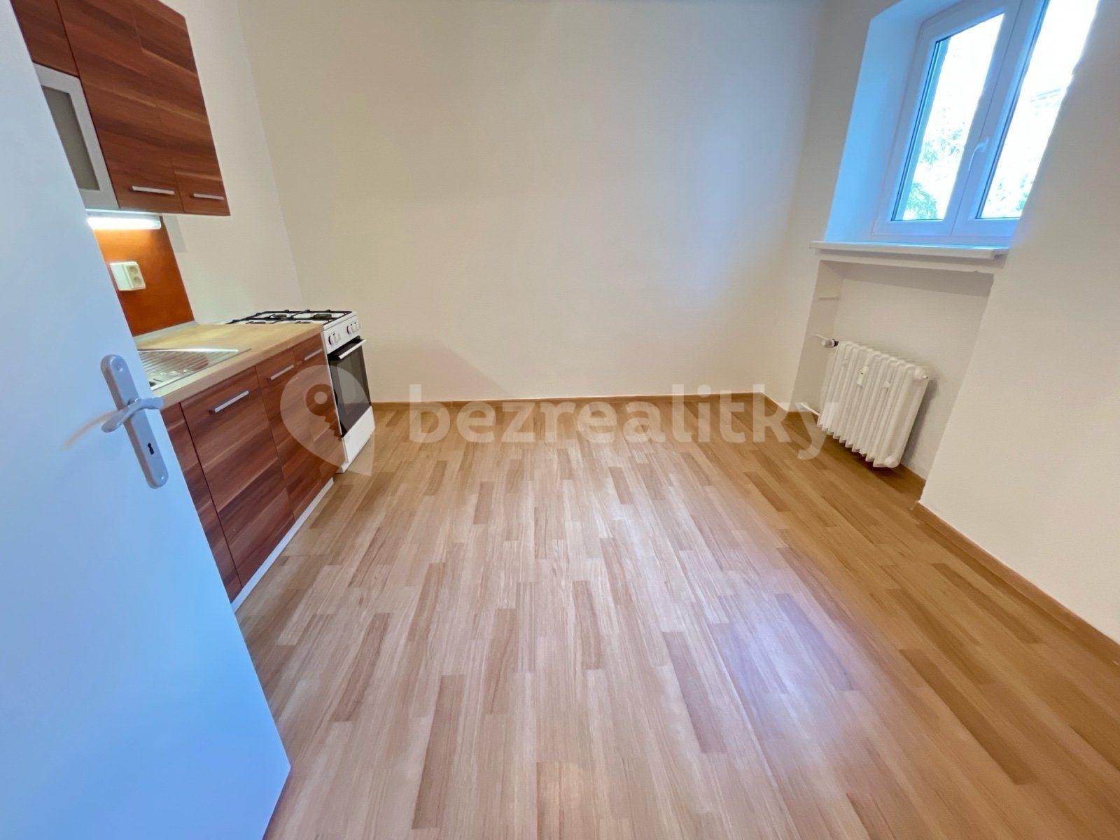 Prenájom bytu 2-izbový 56 m², Stavbařská, Havířov, Moravskoslezský kraj