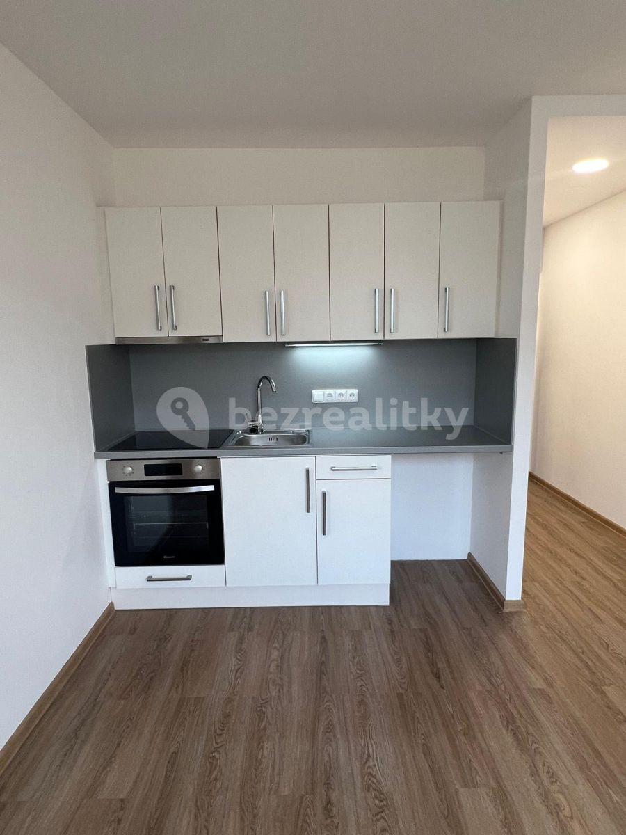 Prenájom bytu 1-izbový 36 m², 17. listopadu, Chomutov, Ústecký kraj