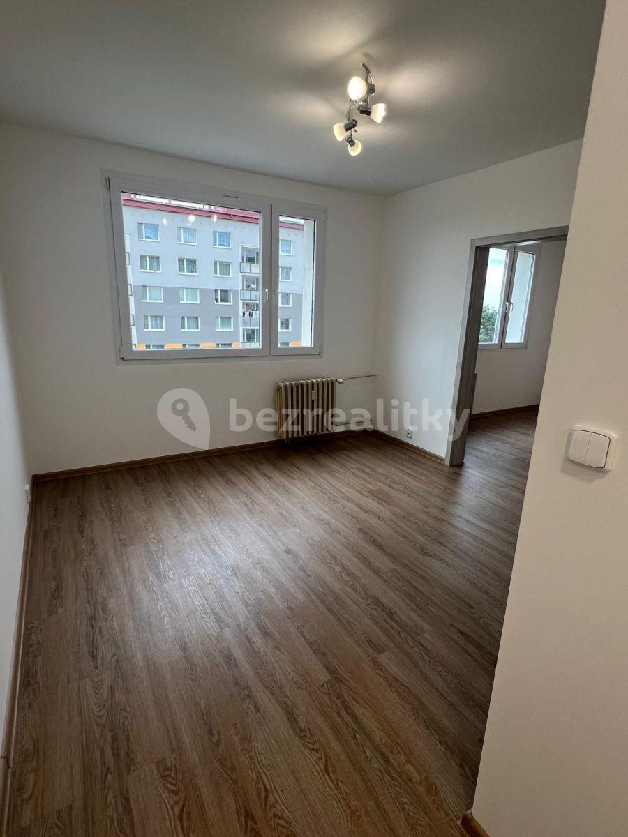 Prenájom bytu 1-izbový 36 m², 17. listopadu, Chomutov, Ústecký kraj