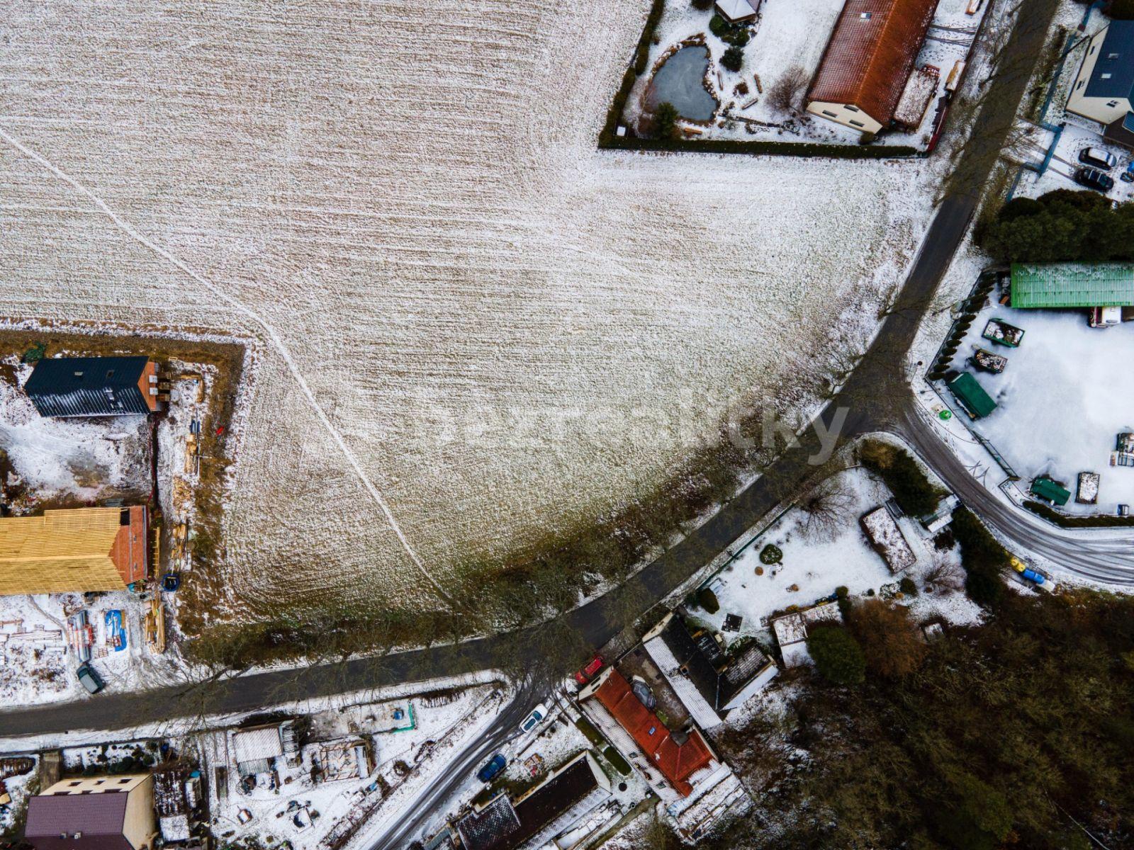 Predaj pozemku 1.099 m², Nenačovice, Středočeský kraj