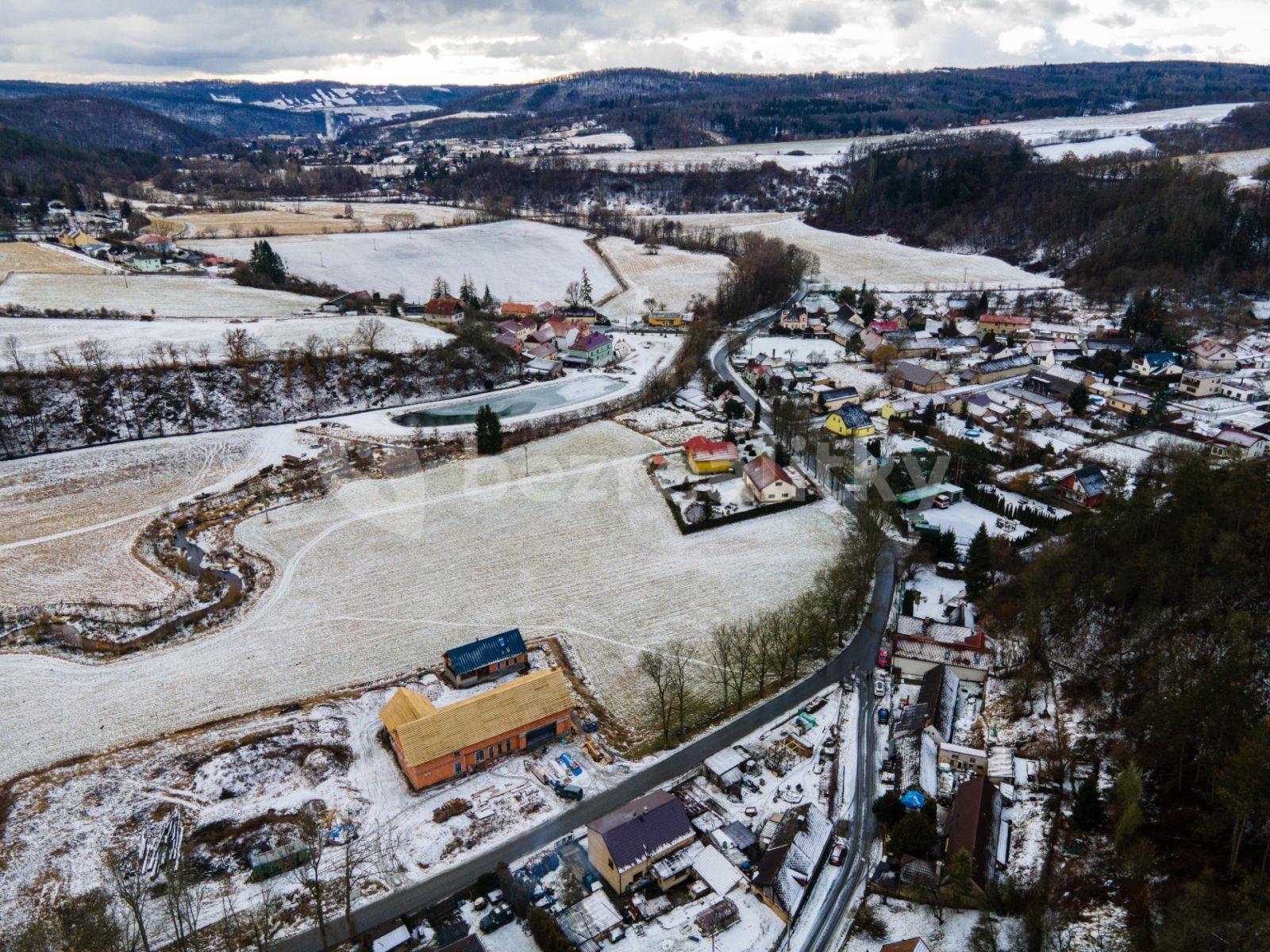 Predaj pozemku 1.099 m², Nenačovice, Středočeský kraj