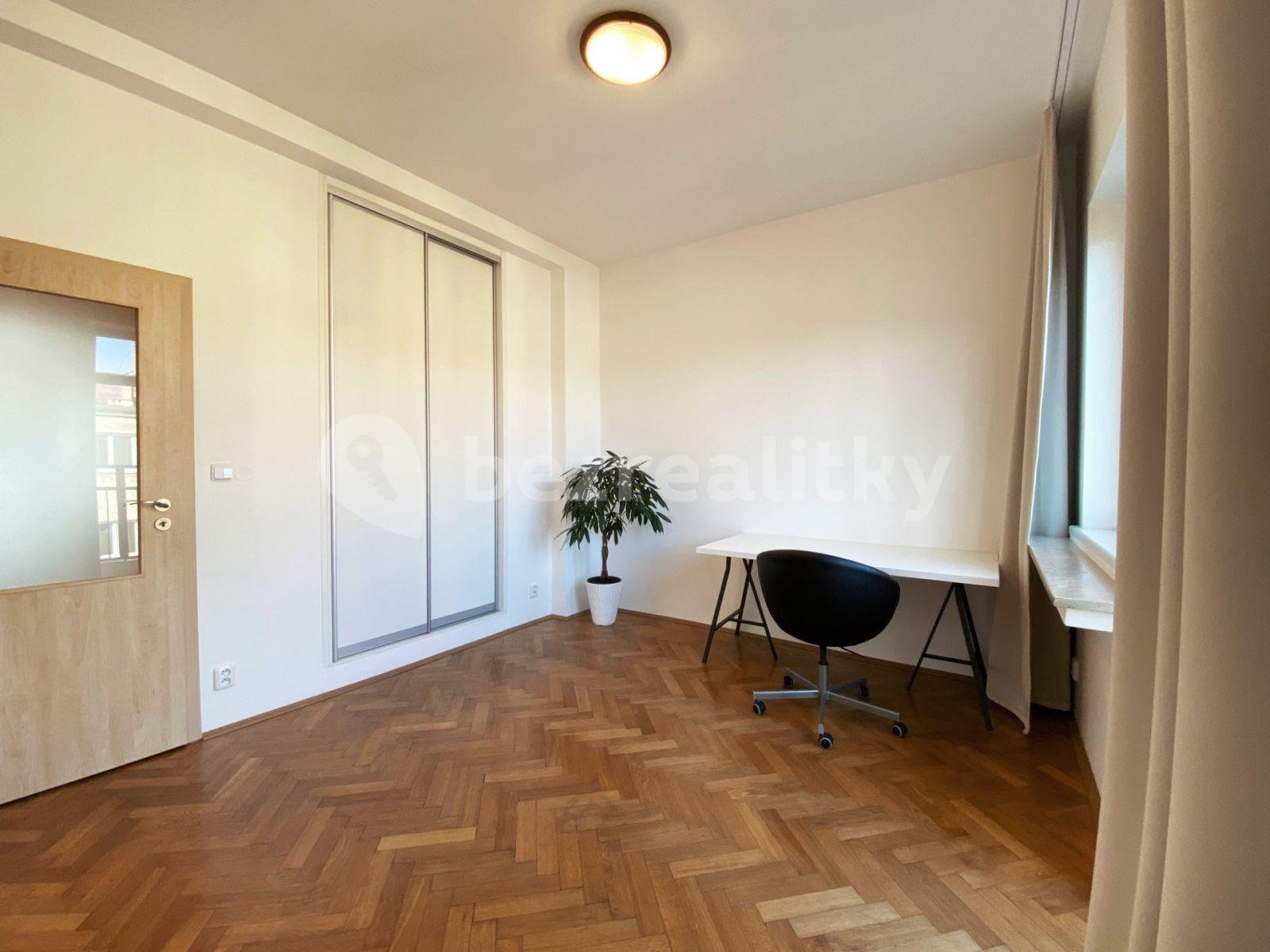 Prenájom bytu 2-izbový 50 m², Prachnerova, Praha, Praha