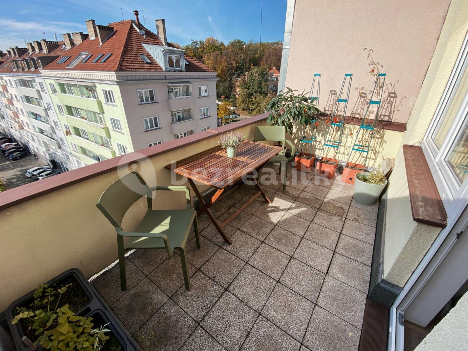 Prenájom bytu 2-izbový 50 m², Prachnerova, Praha, Praha