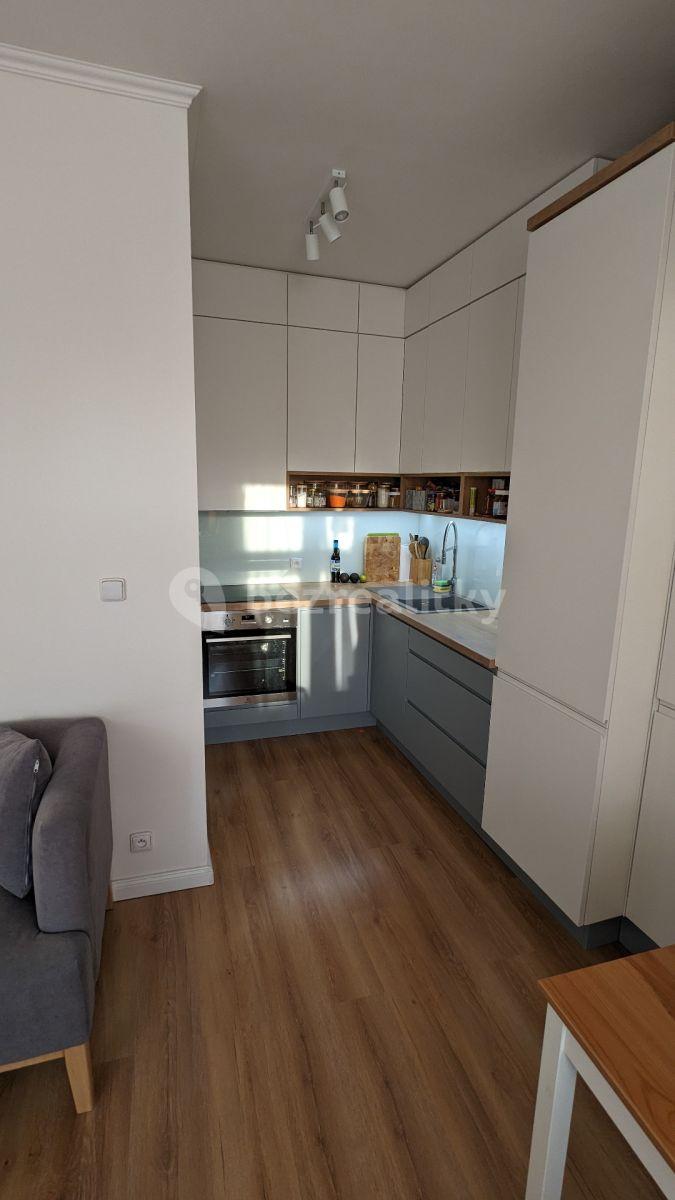 Prenájom bytu 1-izbový 34 m², Na Zámyšli, Praha, Praha