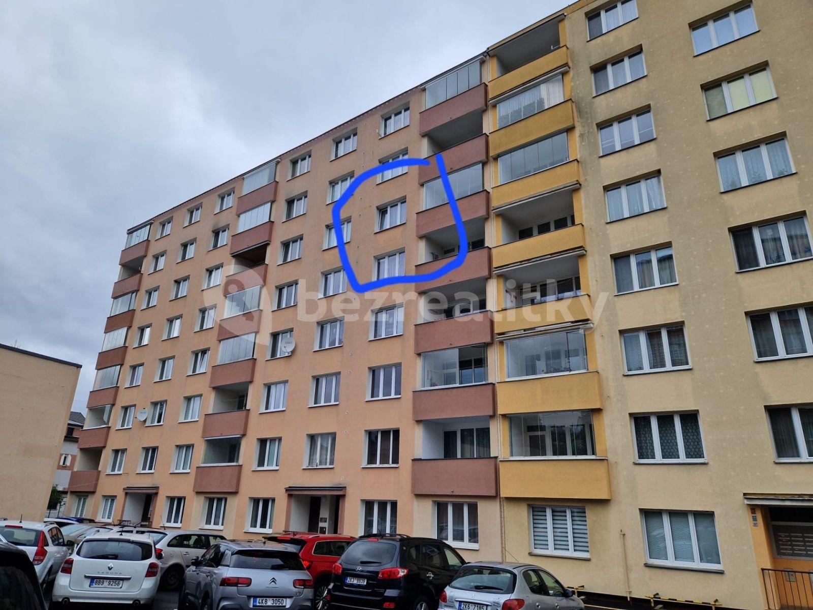 Prenájom bytu 2-izbový 50 m², Družstevní, Karlovy Vary, Karlovarský kraj