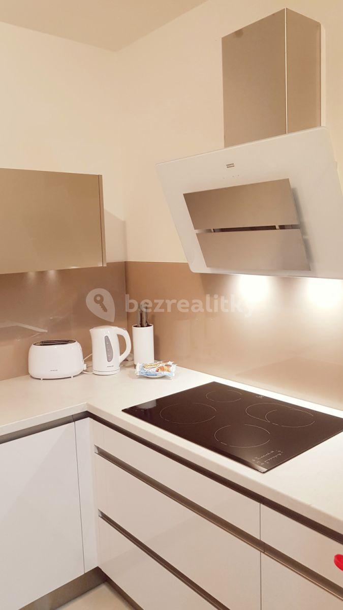 Prenájom bytu 2-izbový 85 m², Olšanská d, Praha, Praha