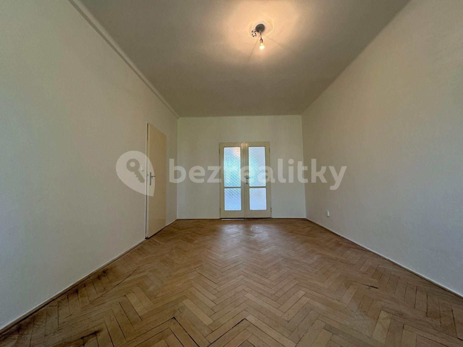 Prenájom bytu 2-izbový 65 m², Závodní, Karviná, Moravskoslezský kraj