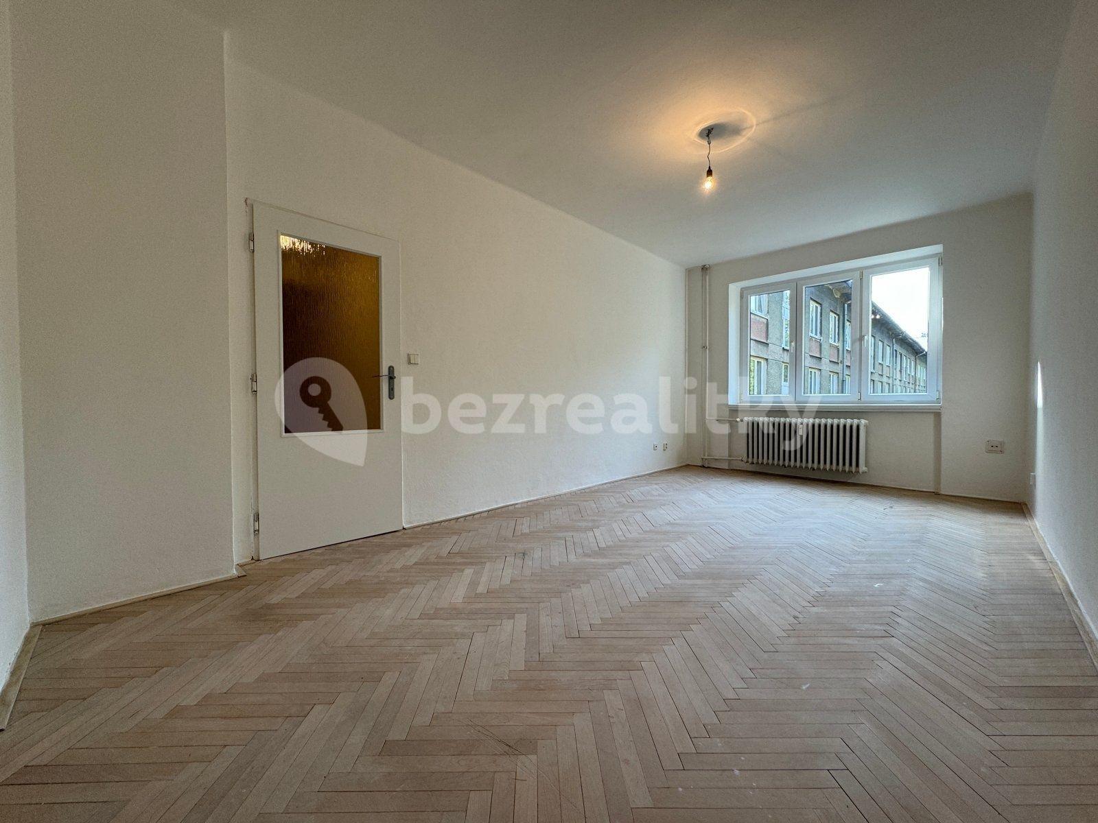 Prenájom bytu 2-izbový 65 m², Závodní, Karviná, Moravskoslezský kraj