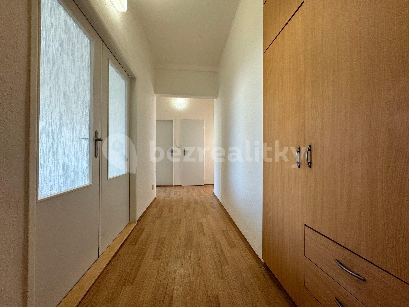 Prenájom bytu 2-izbový 55 m², Čapkova, Karviná, Moravskoslezský kraj