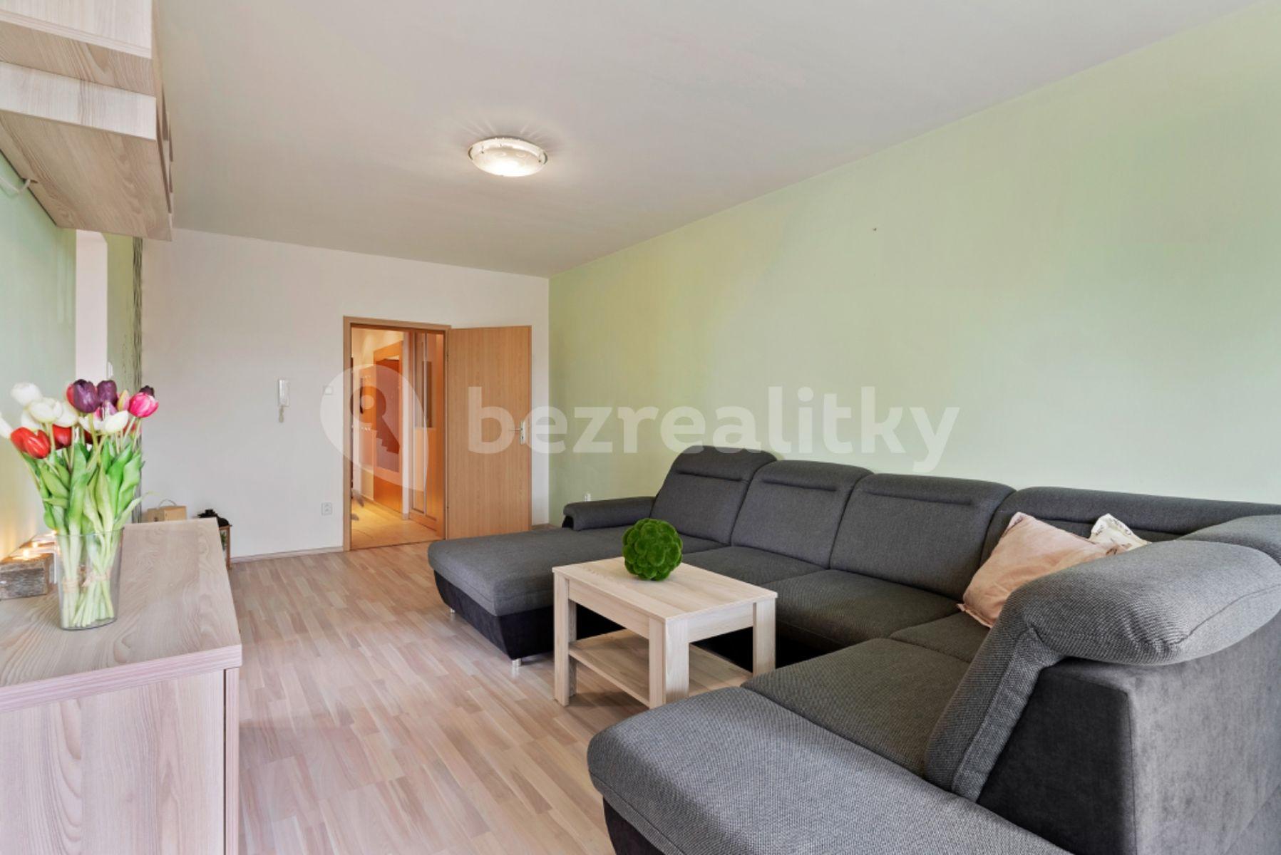 Prenájom bytu 3-izbový 83 m², Nádvorní, Liberec, Liberecký kraj