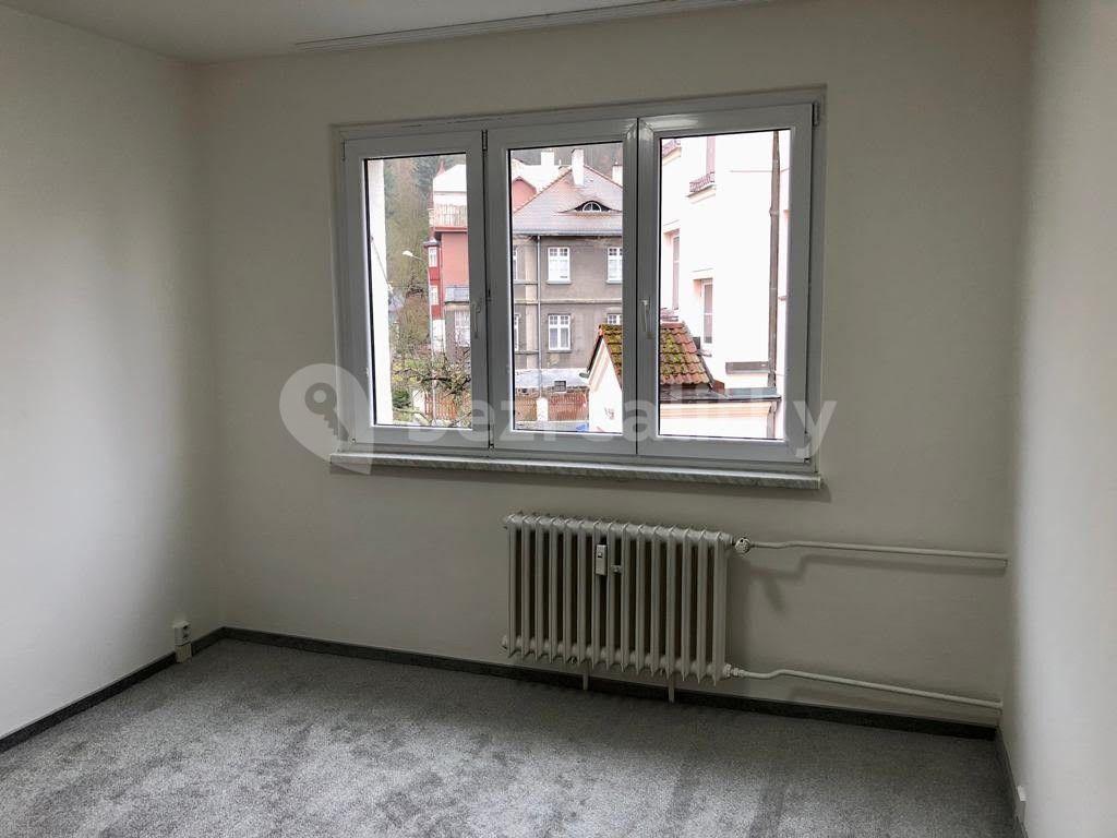 Prenájom bytu 3-izbový 56 m², Moskevská, Karlovy Vary, Karlovarský kraj