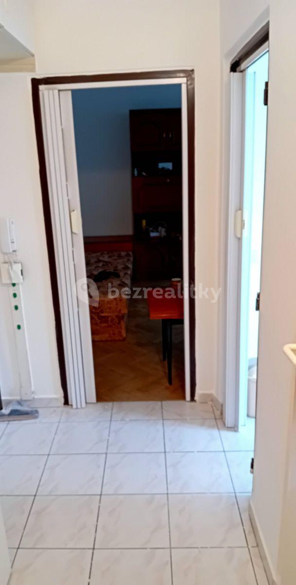 Prenájom bytu 1-izbový 37 m², Cihlářská čtvrť, Hodonín, Jihomoravský kraj