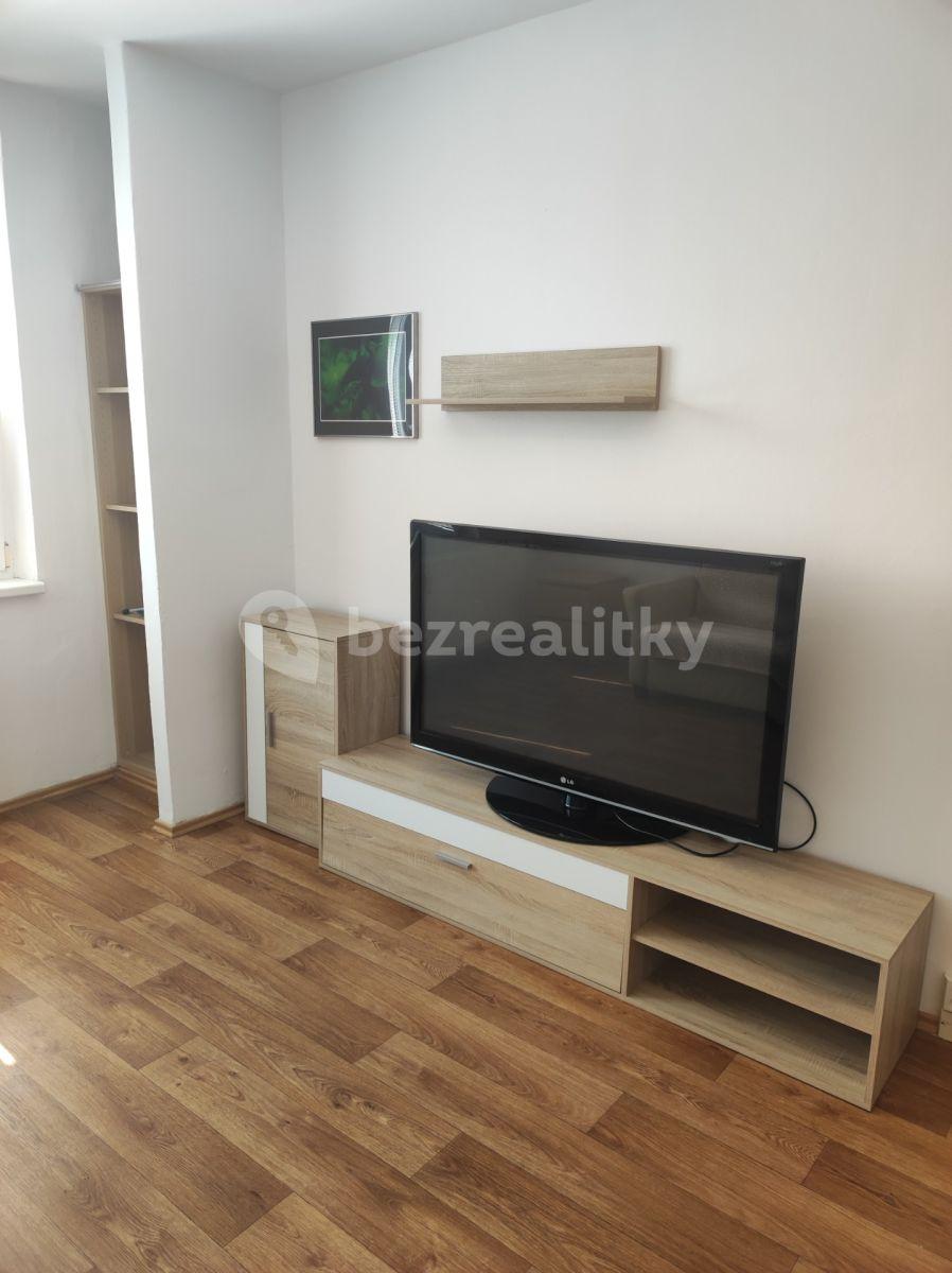 Prenájom bytu 1-izbový 29 m², Na Loučkách, Kuřim, Jihomoravský kraj