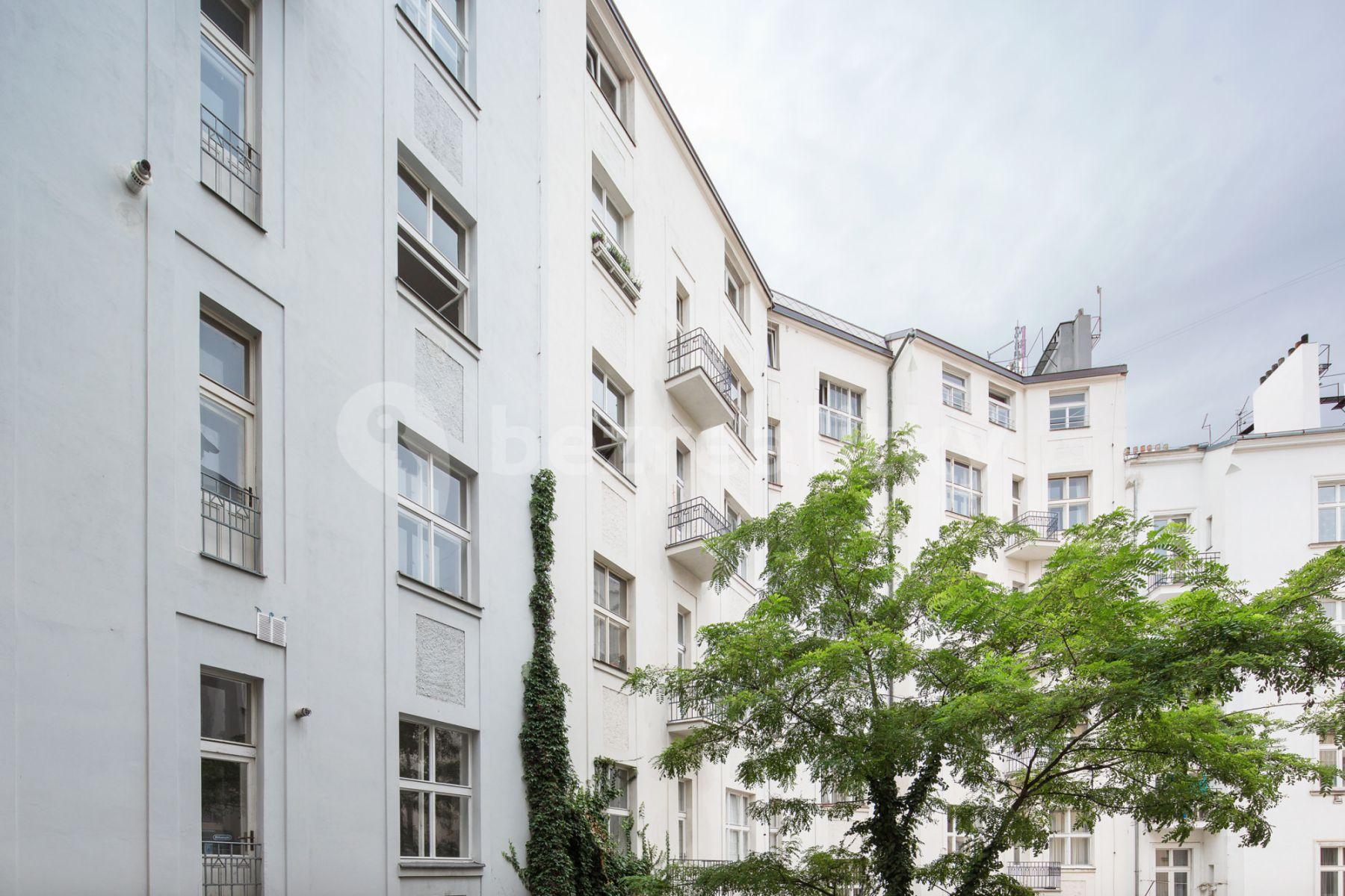 Prenájom bytu 2-izbový 89 m², Maiselova, Praha, Praha