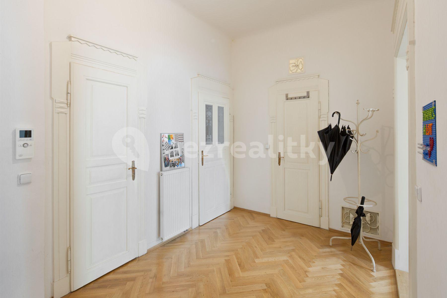 Prenájom bytu 2-izbový 89 m², Maiselova, Praha, Praha