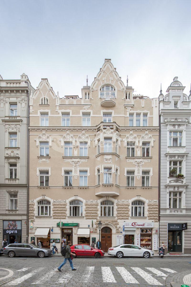 Prenájom bytu 2-izbový 89 m², Maiselova, Praha, Praha