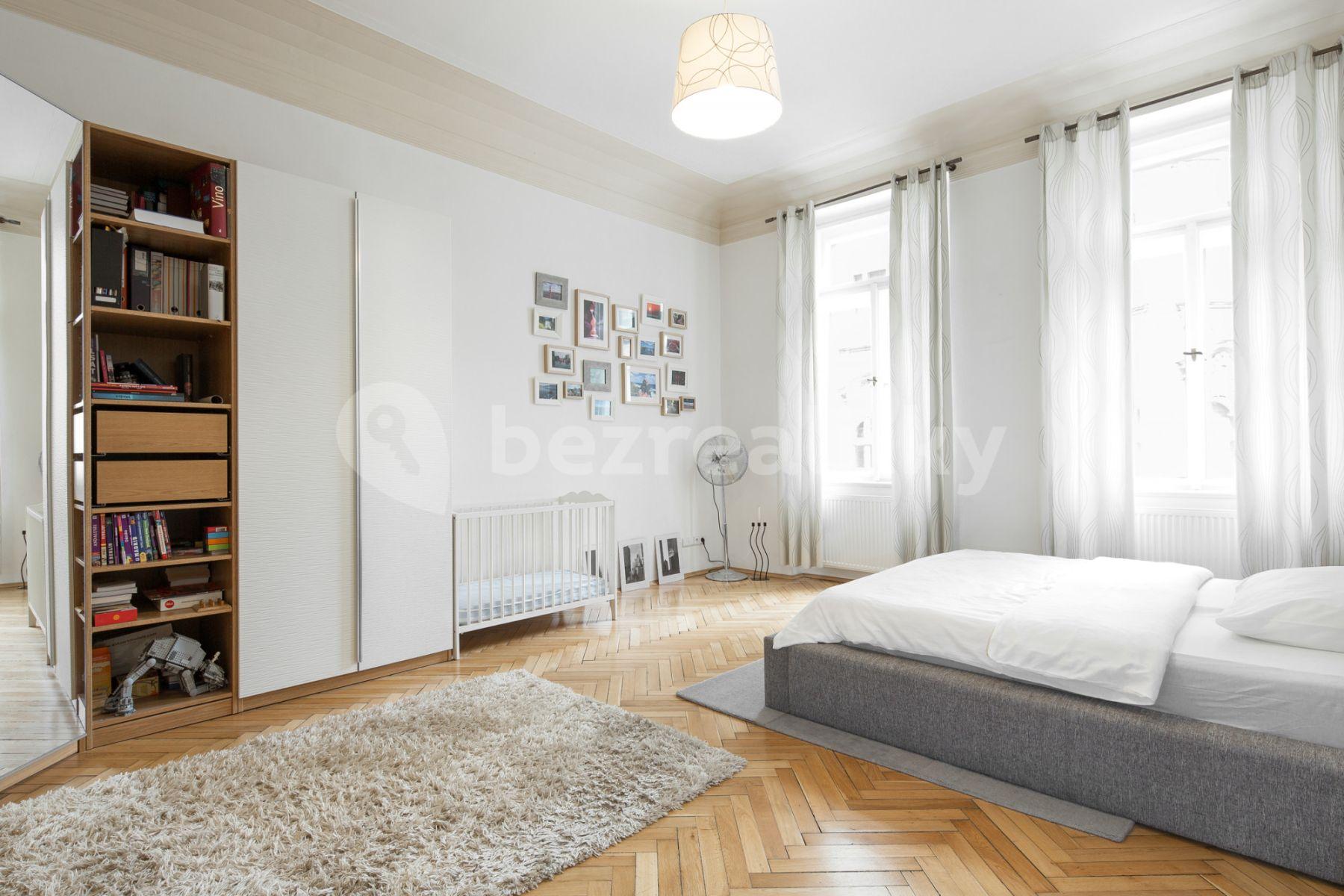 Prenájom bytu 2-izbový 89 m², Maiselova, Praha, Praha