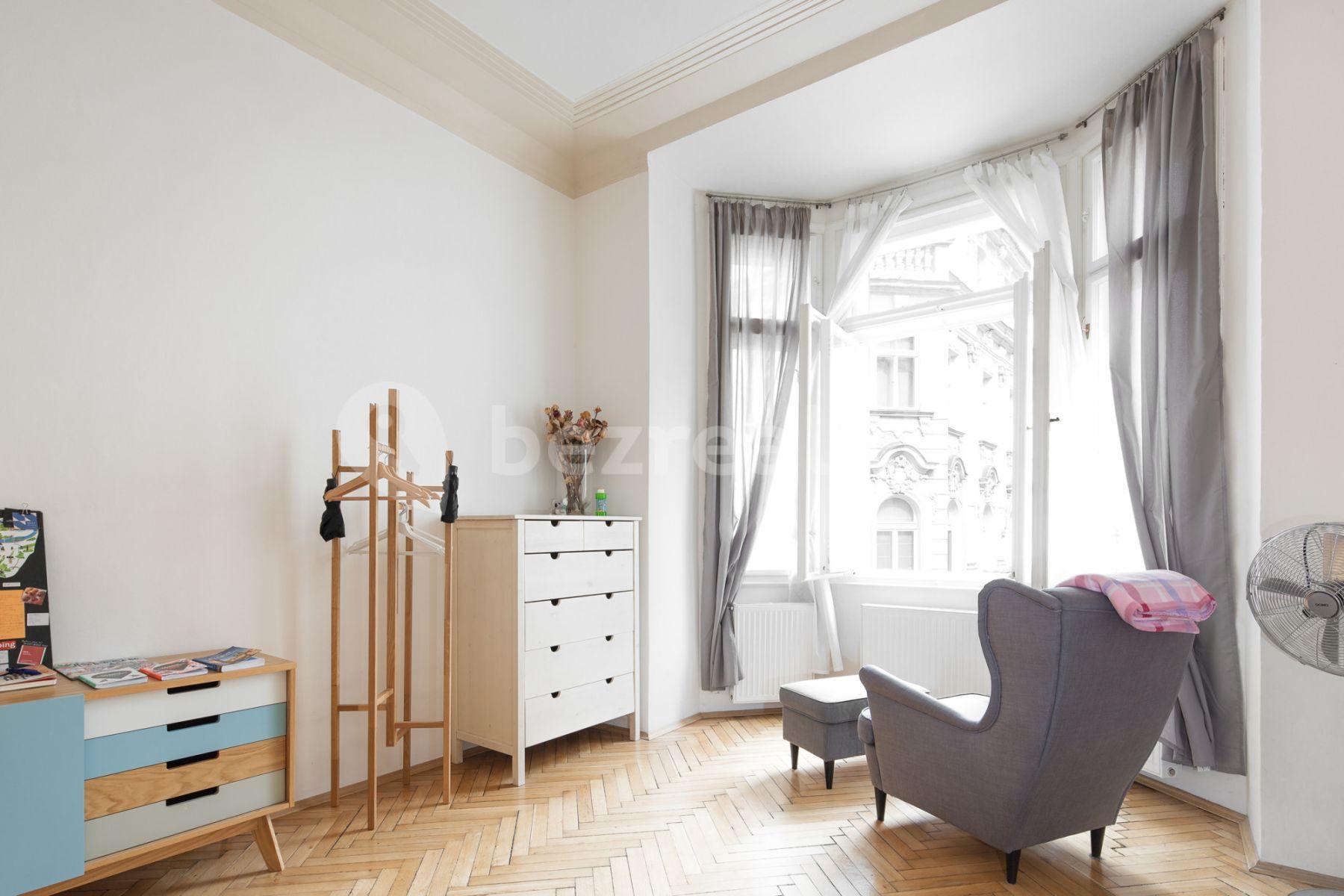 Prenájom bytu 2-izbový 89 m², Maiselova, Praha, Praha