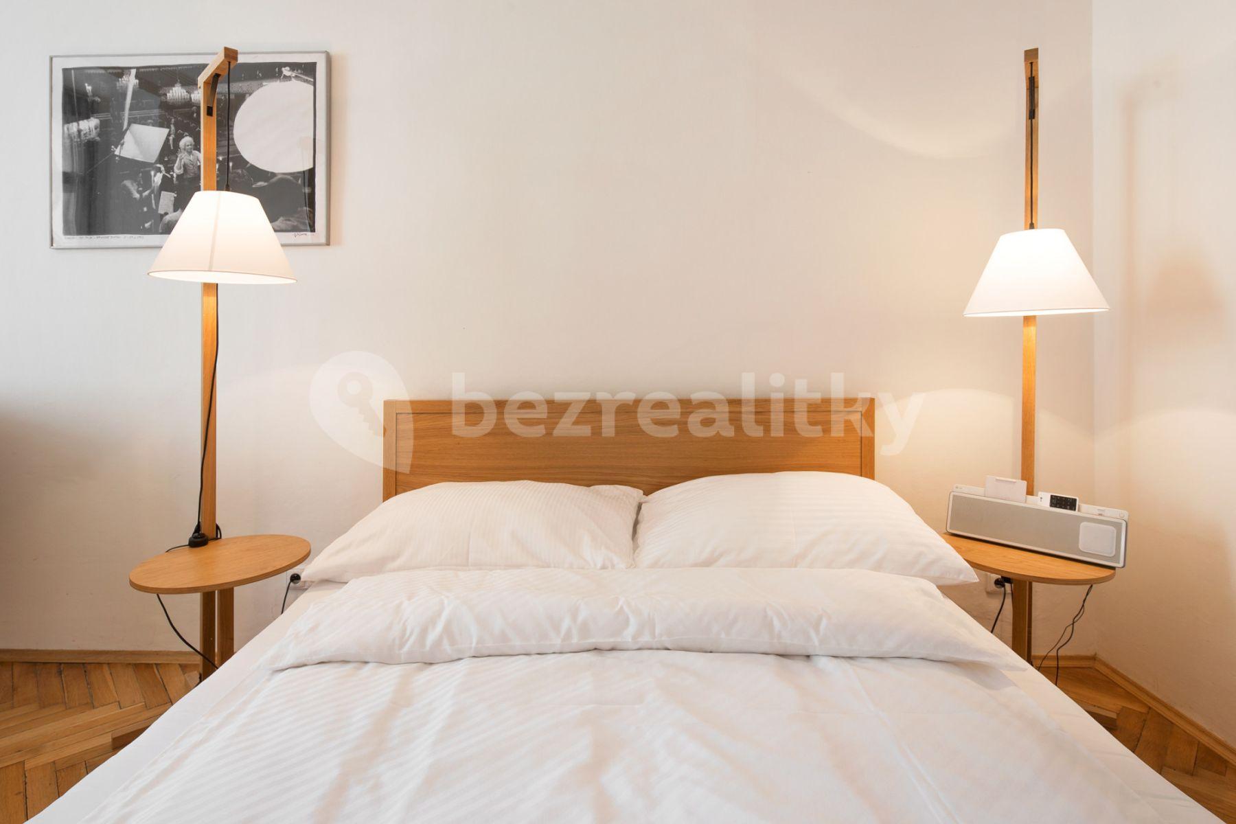 Prenájom bytu 2-izbový 89 m², Maiselova, Praha, Praha