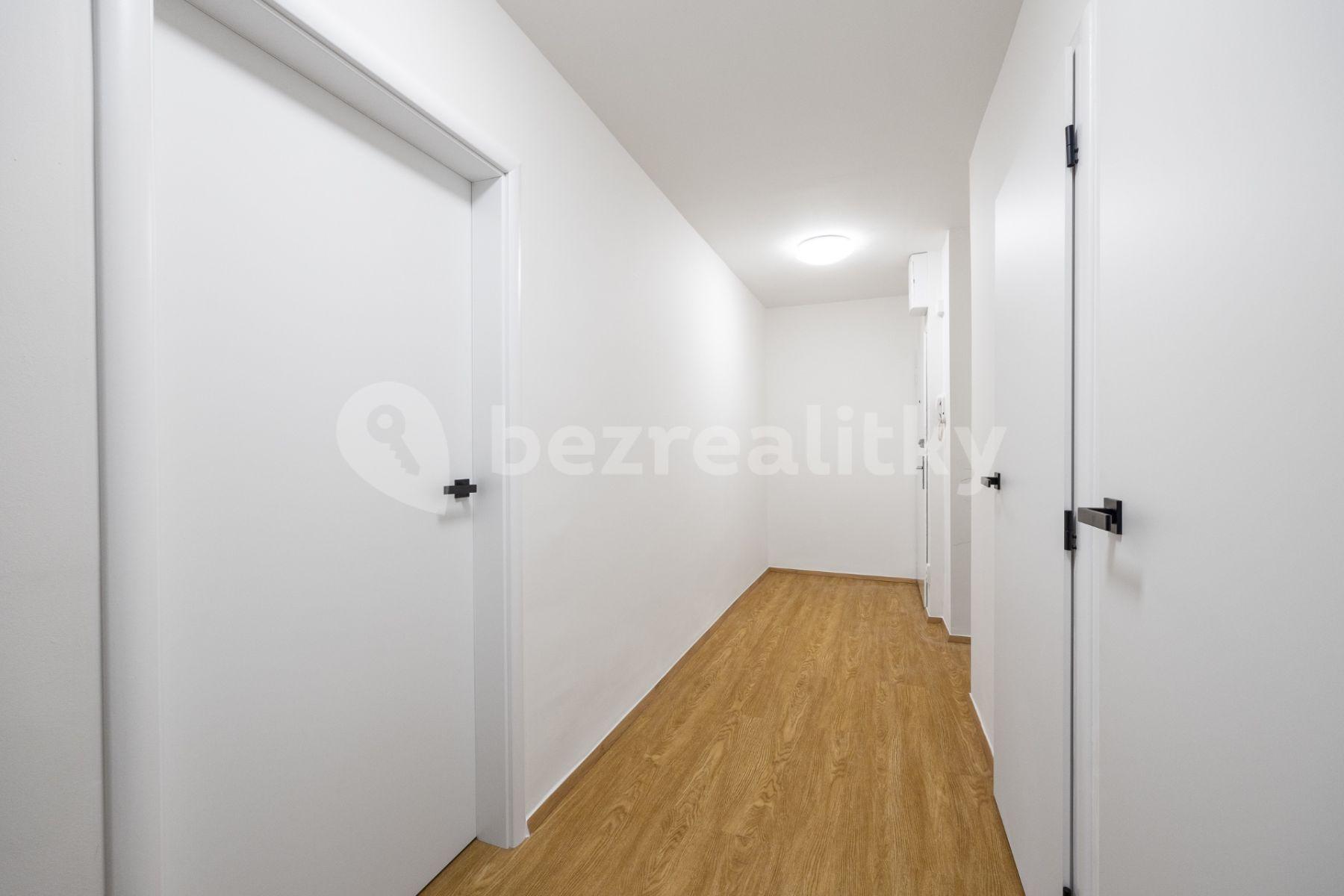 Predaj bytu 3-izbový 71 m², Sokolovská, Praha, Praha