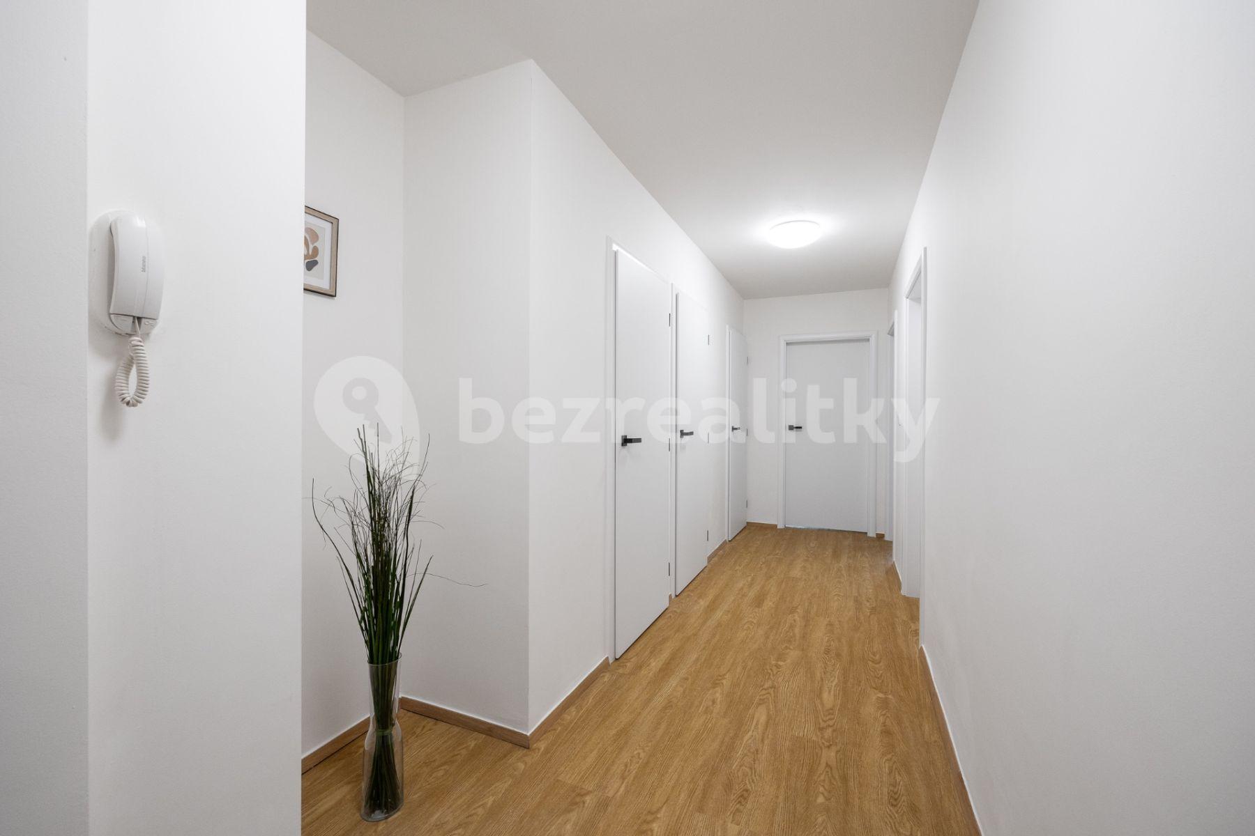 Predaj bytu 3-izbový 71 m², Sokolovská, Praha, Praha