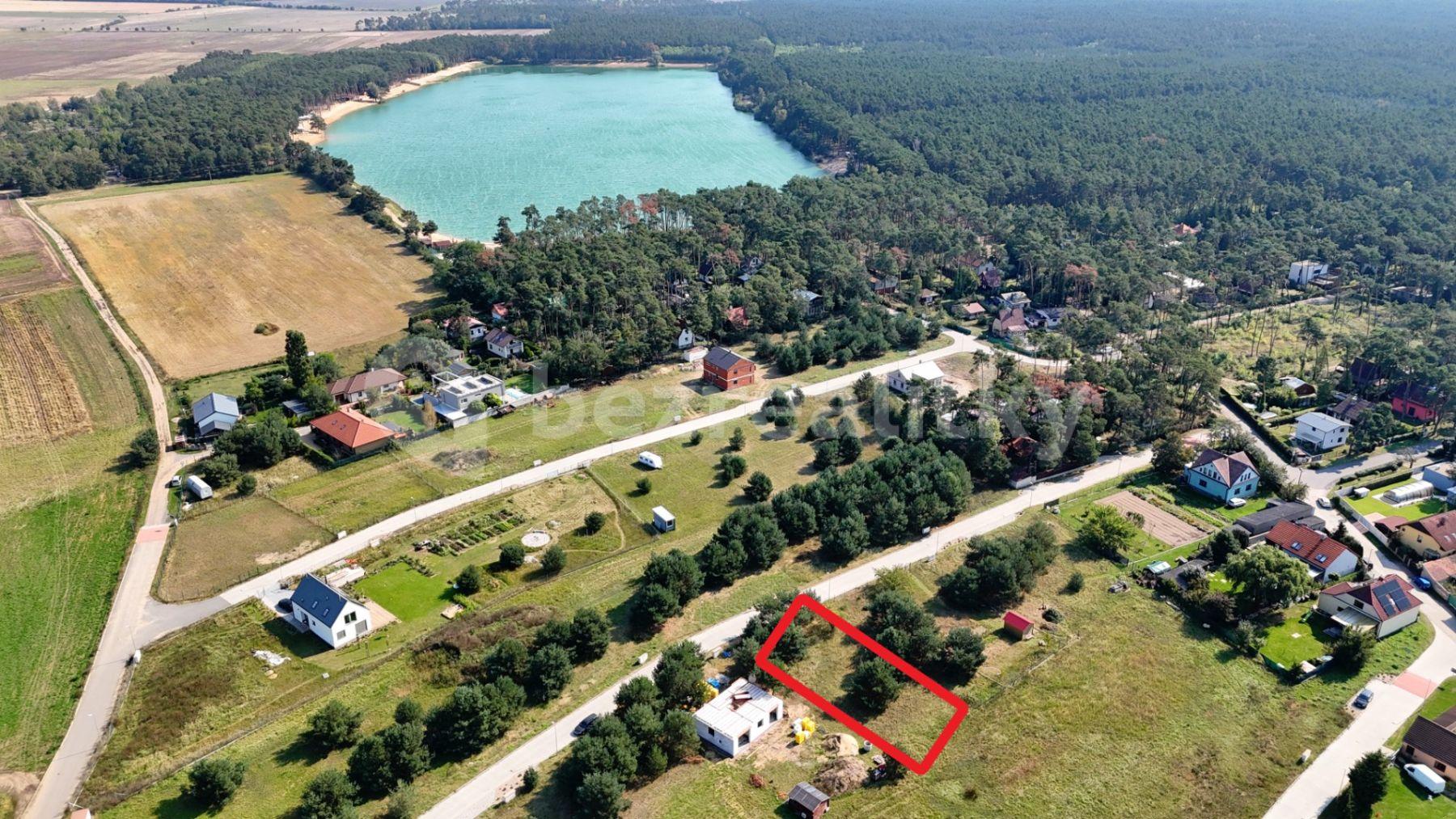 Predaj pozemku 805 m², Lhota, Středočeský kraj