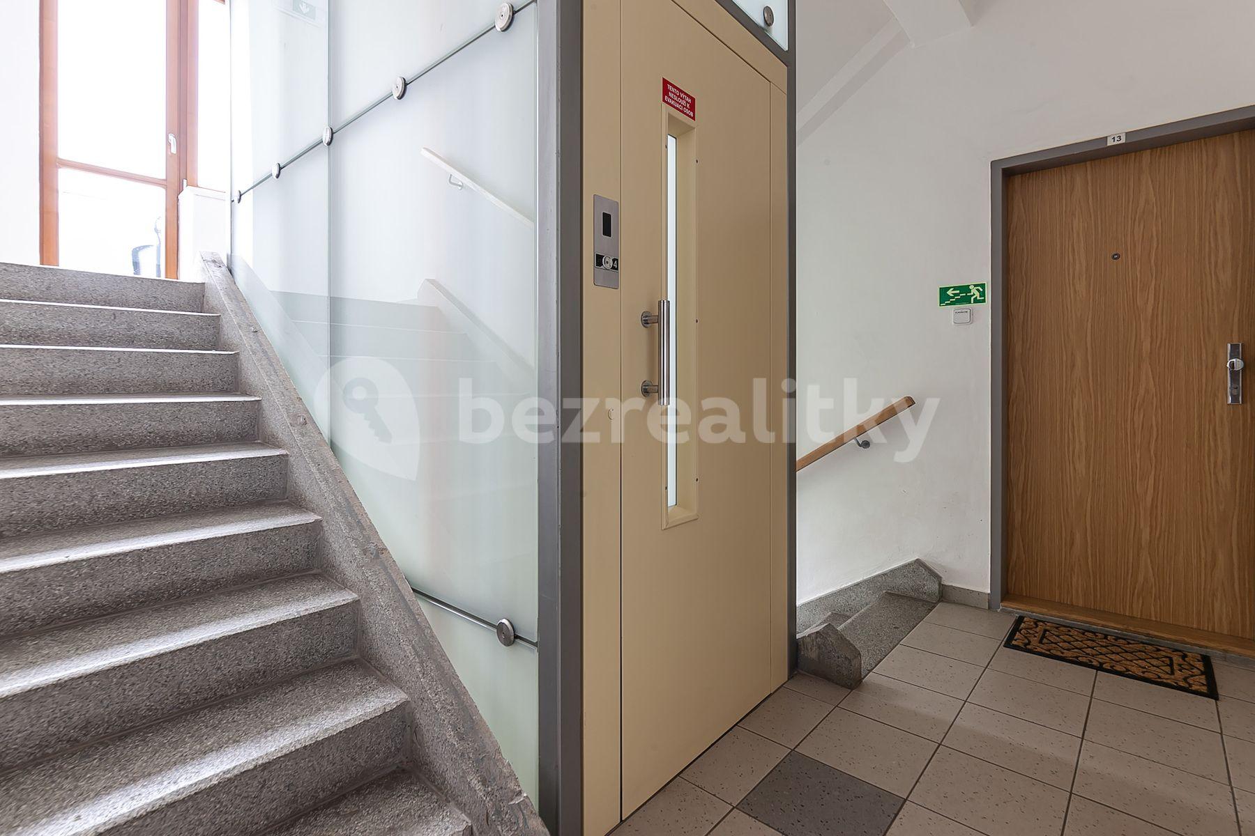 Predaj bytu 2-izbový 52 m², Pod Lipami, Praha, Praha