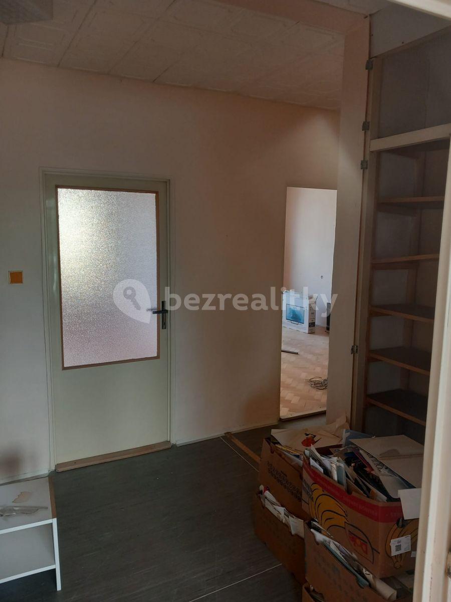 Predaj bytu 3-izbový 69 m², Chvatěrubská, Praha, Praha